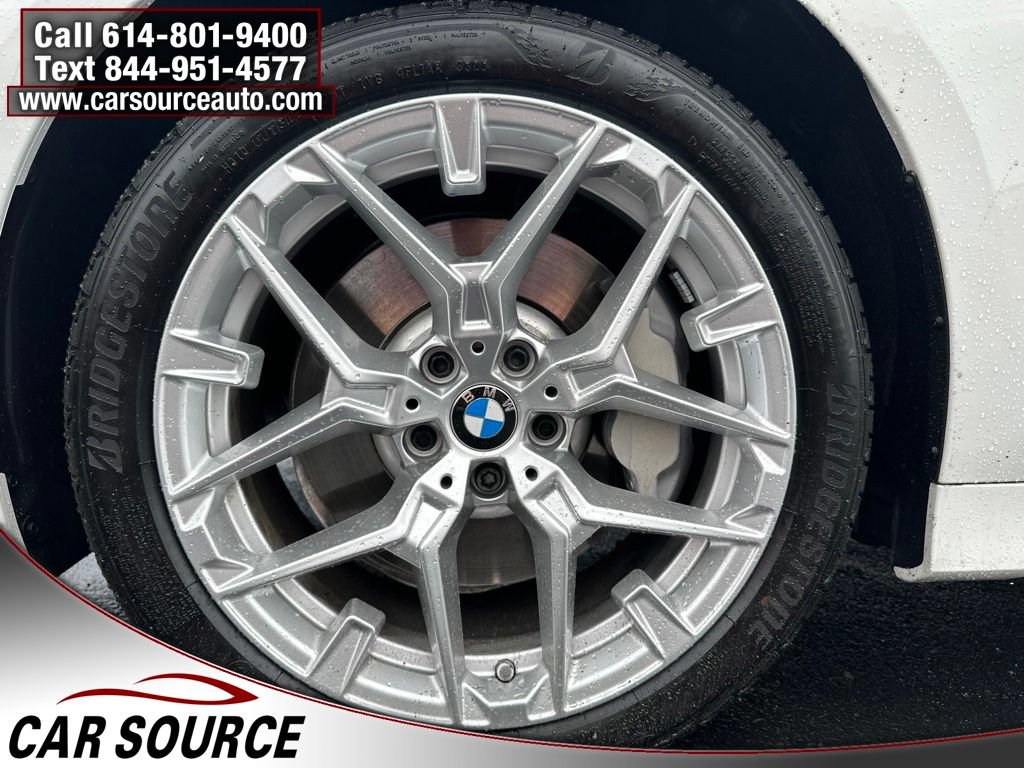 Used 2026 BMW 330i xDrive Sedan w/ Premium Package AWD/4WD image 13