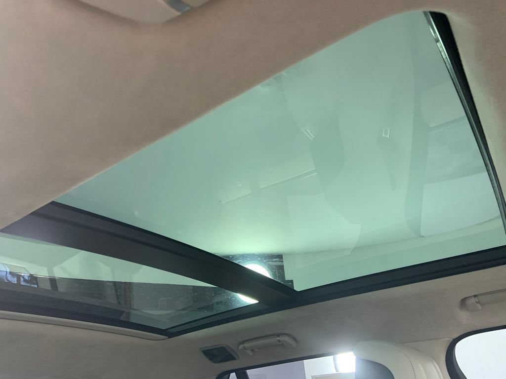 Used 2019 Land Rover Range Rover HSE AWD/4WD image 19