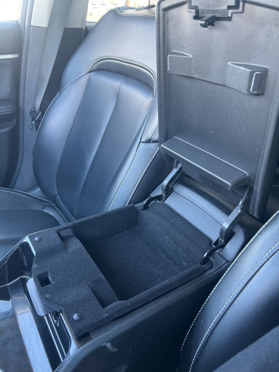 Used 2023 Jeep Grand Cherokee Limited image 32