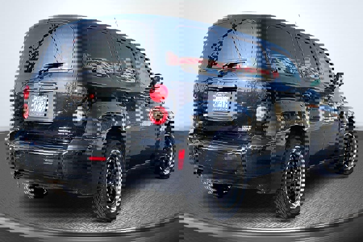 Used 2010 Chevrolet HHR LT image 13