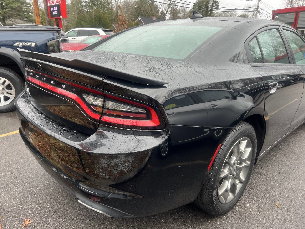 Used 2017 Dodge Charger SXT w/ AWD Plus Group image 19