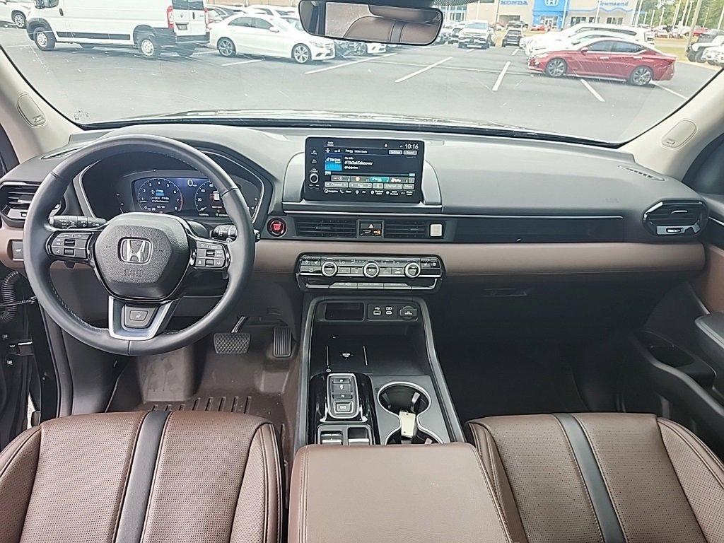 Used 2023 Honda Pilot Elite image 28