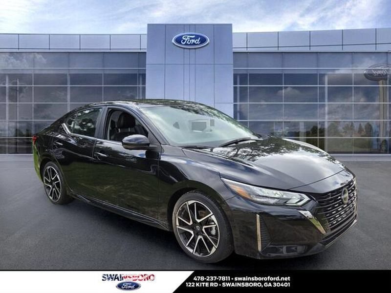 Used 2024 Nissan Sentra SR w/ SR Premium Package FWD image 1