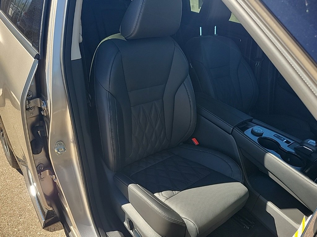 New 2026 Nissan Rogue SV image 40