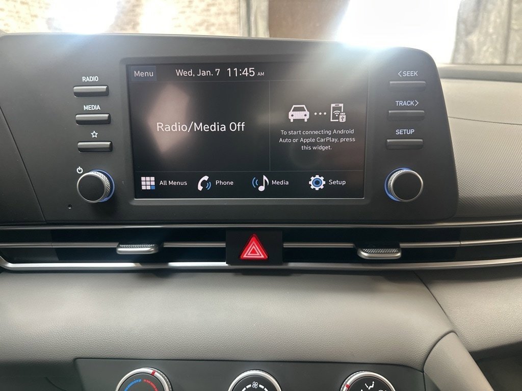 New 2026 Hyundai Elantra SE image 19