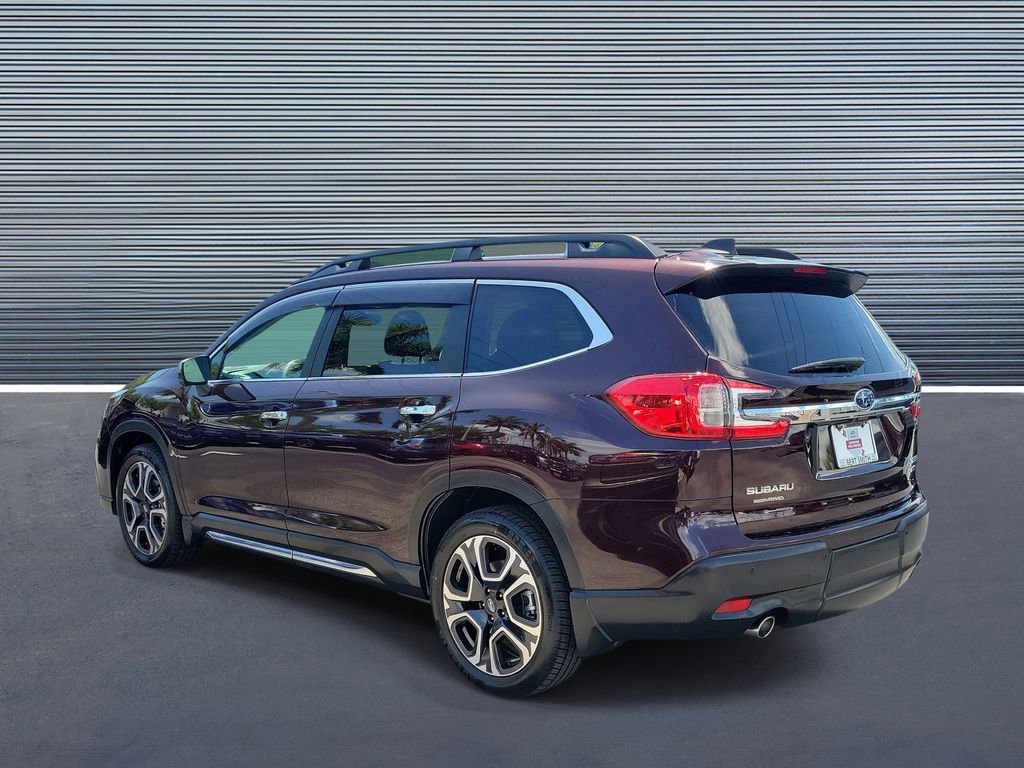 Used 2023 Subaru Ascent Touring image 4