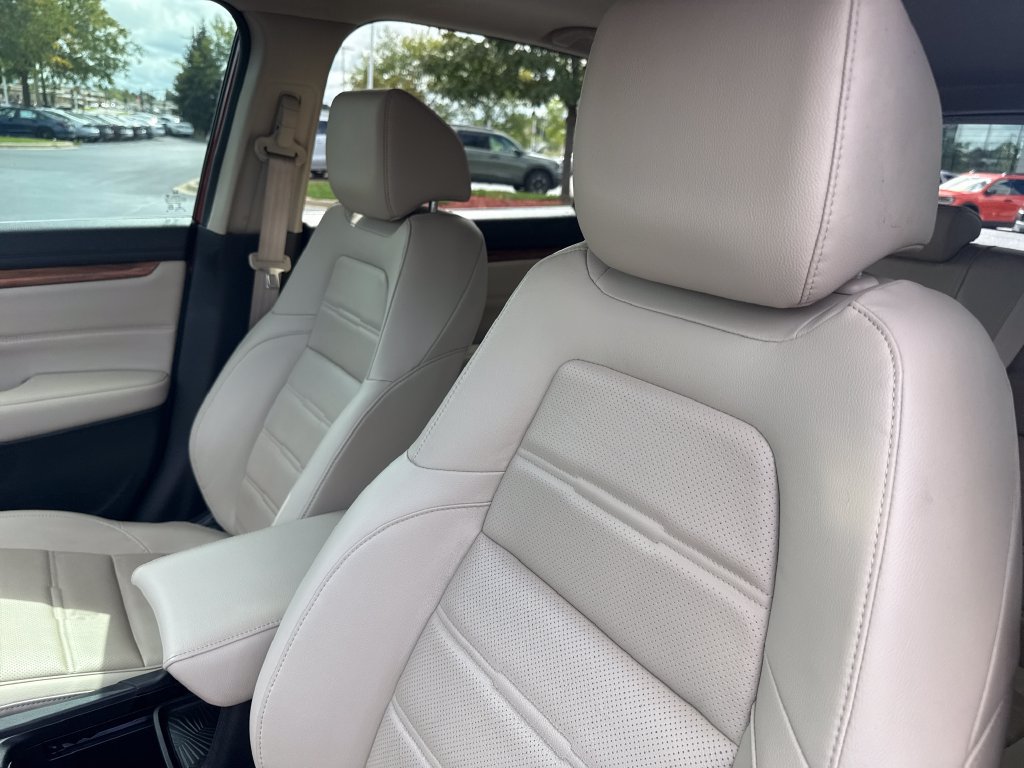 Used 2019 Honda CR-V Touring image 13