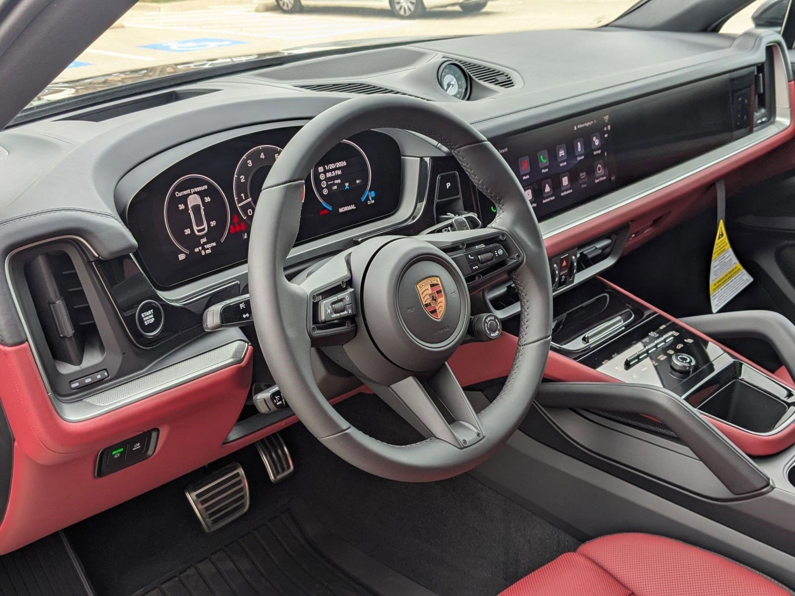 New 2026 Porsche Cayenne S image 4