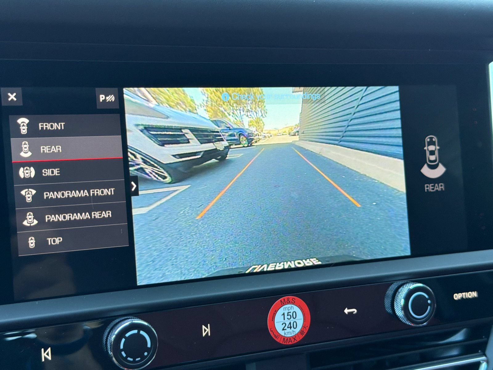 New 2026 Porsche Macan AWD/4WD image 20