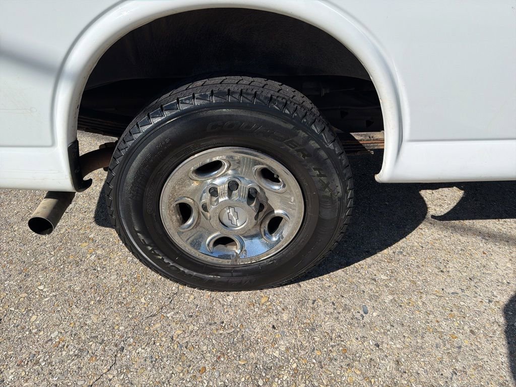 Used 2019 Chevrolet Express 3500 LT w/ LT Preferred Equipment Group RWD image 20