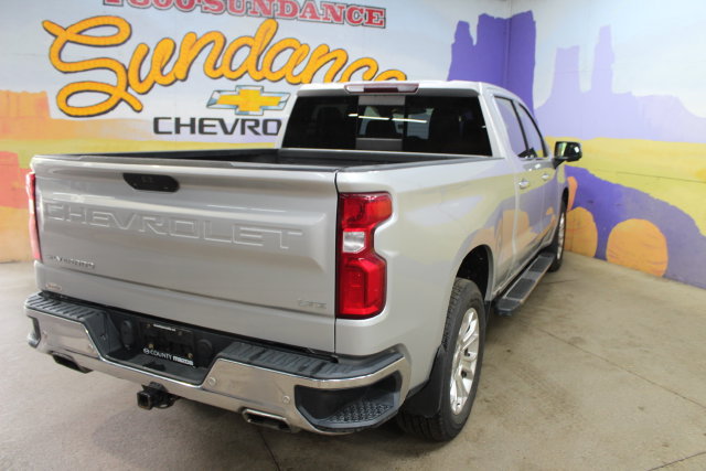 Used 2020 Chevrolet Silverado 1500 LTZ w/ LTZ Premium Package AWD/4WD image 8