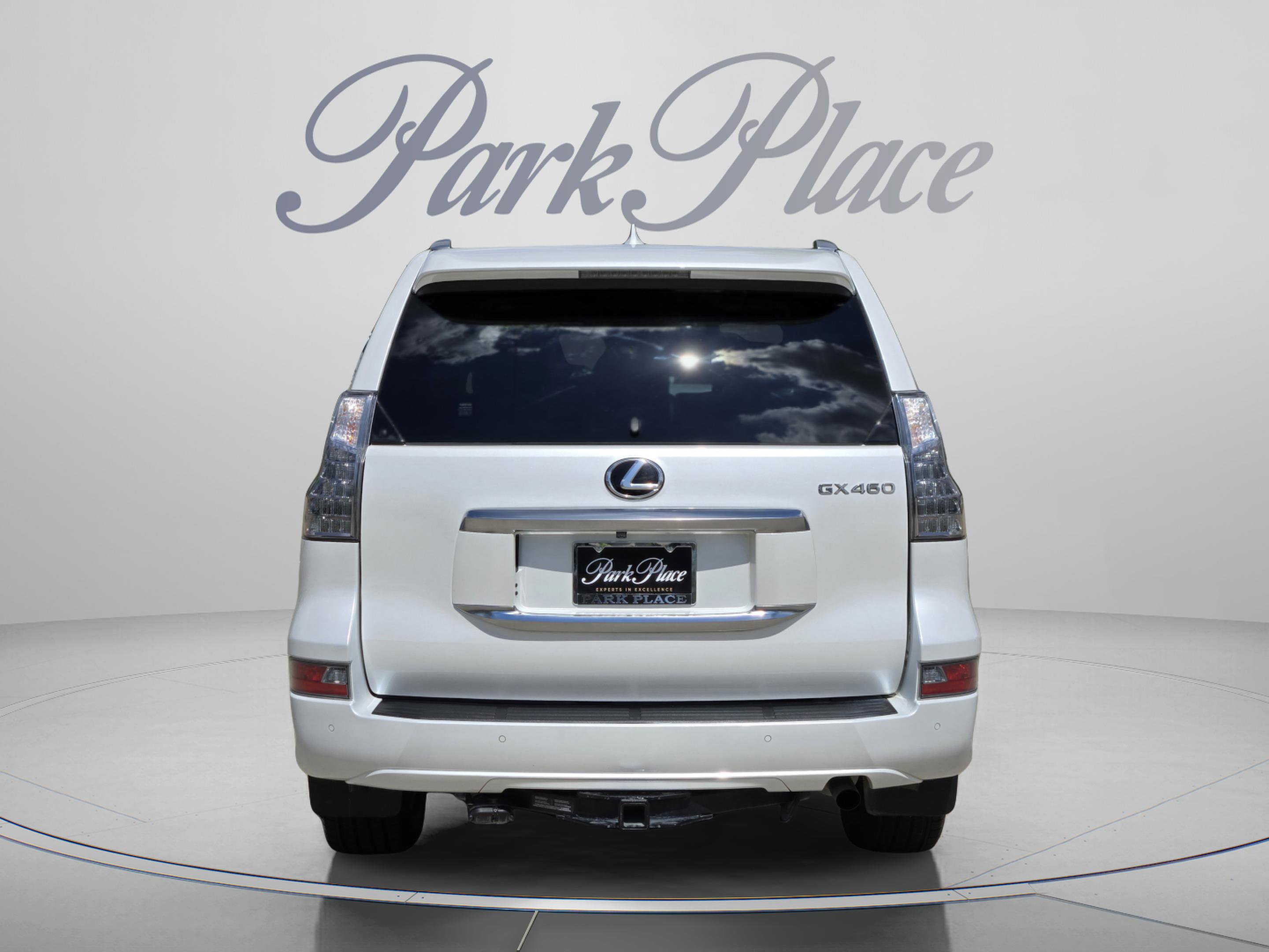 Used 2023 Lexus GX 460 Premium w/ Premium Package AWD/4WD image 4