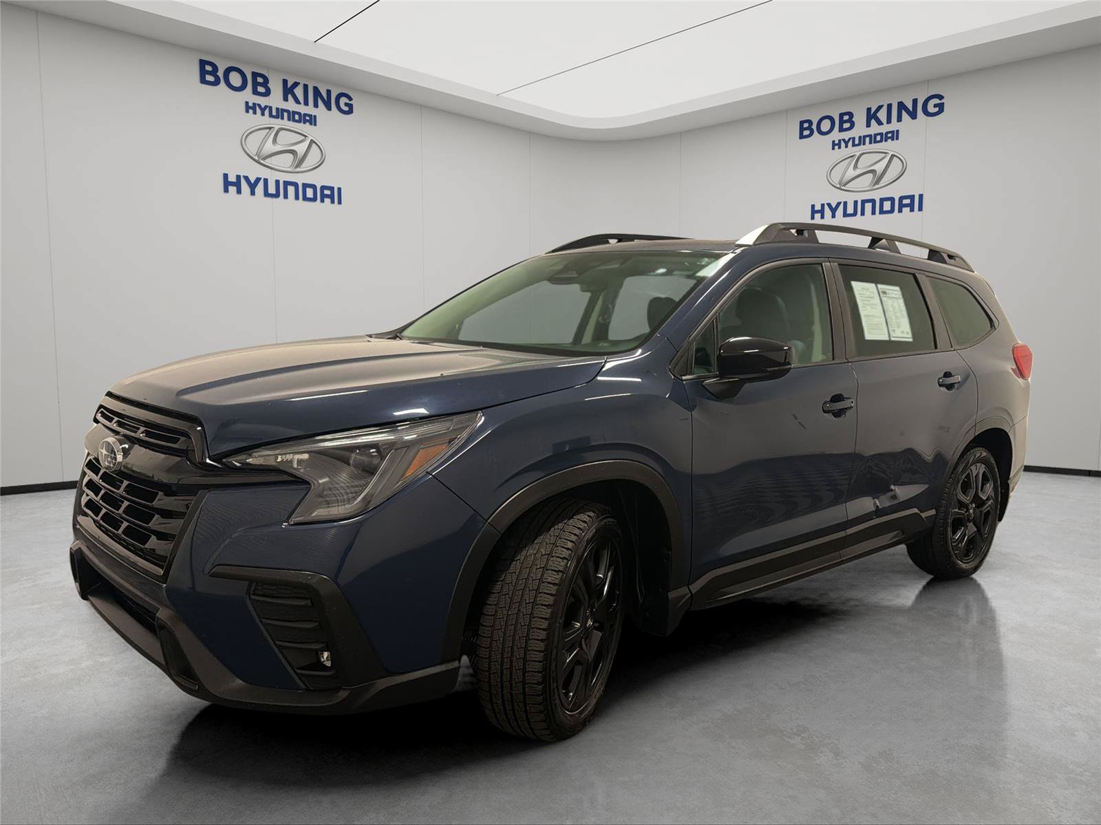 Used 2024 Subaru Ascent Onyx Edition AWD/4WD image 1