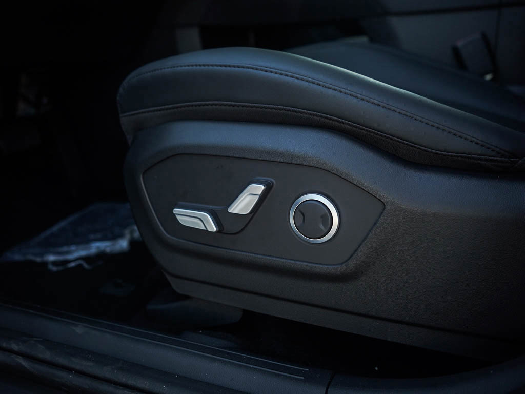 New 2026 Hyundai Santa Fe SEL image 21