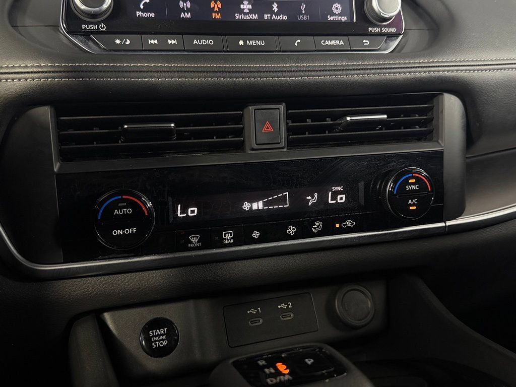 Used 2025 Nissan Rogue SV FWD image 16
