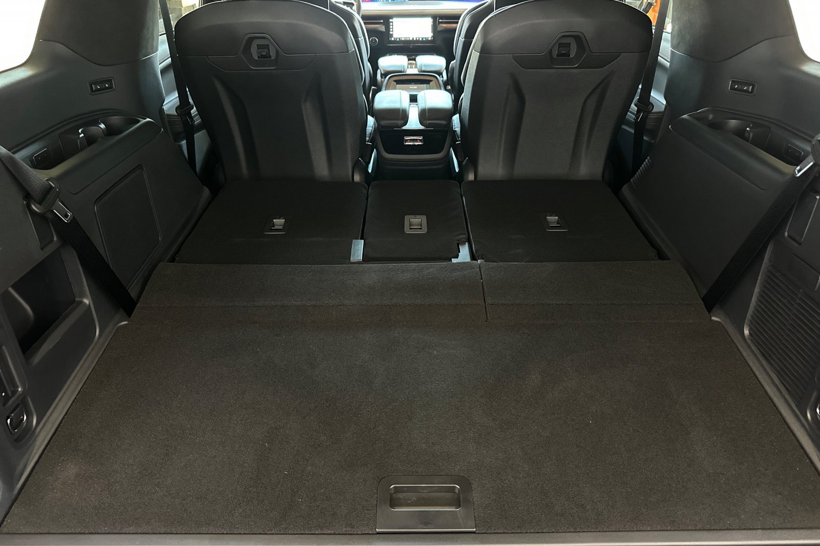 New 2026 Lincoln Navigator Black Label AWD/4WD image 16
