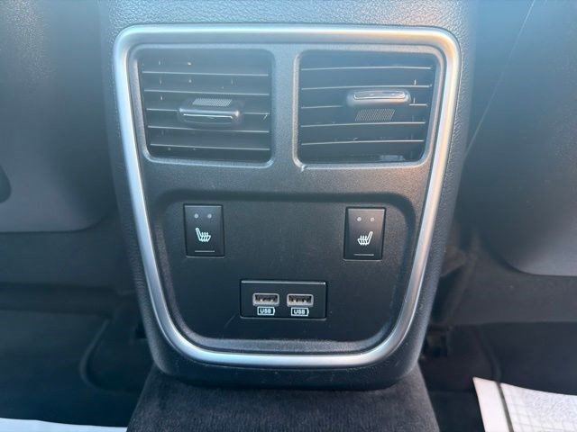Used 2017 Dodge Charger SXT w/ AWD Plus Group image 28