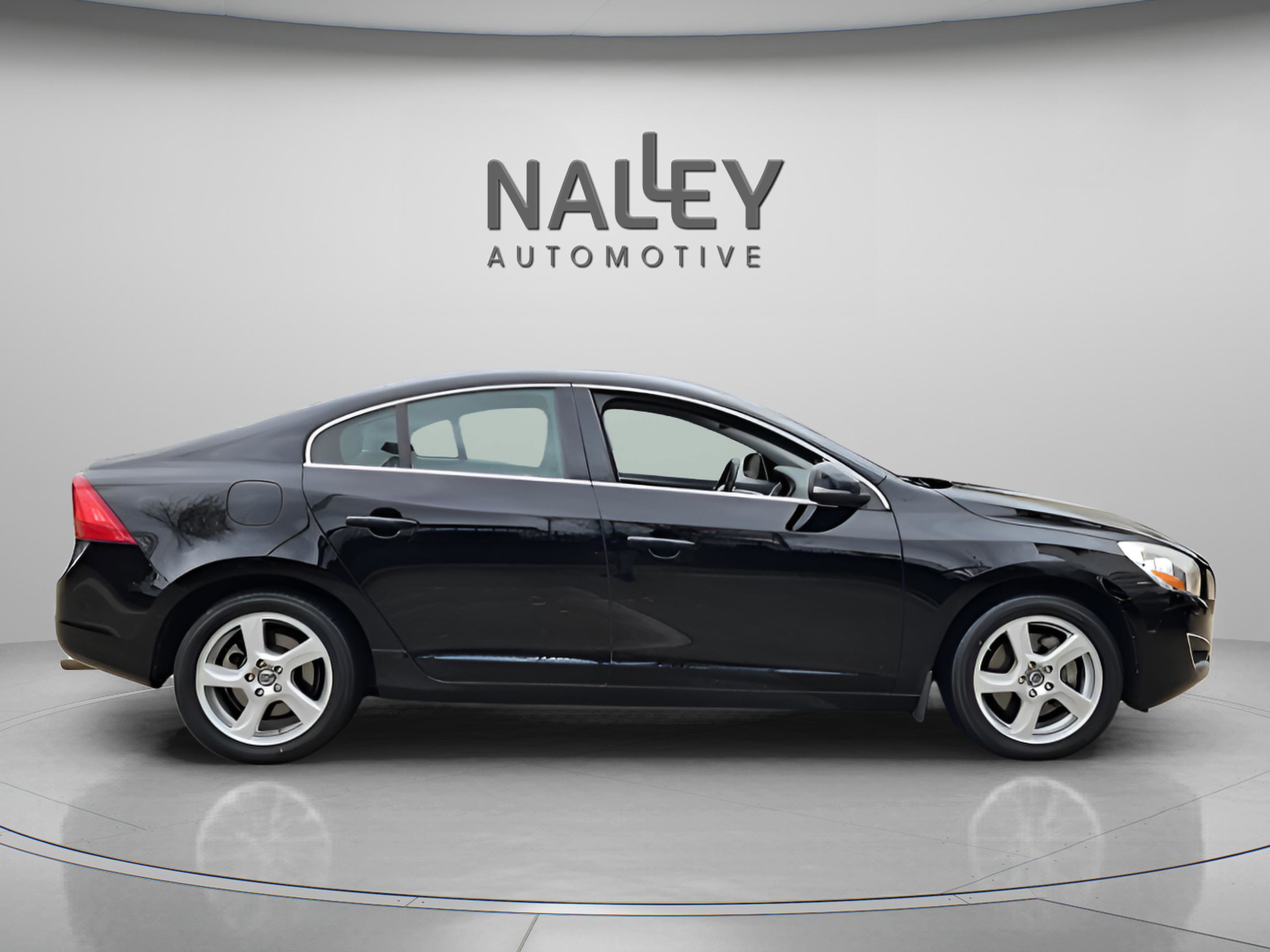 Used 2012 Volvo S60 T5 w/ Climate Pkg image 7