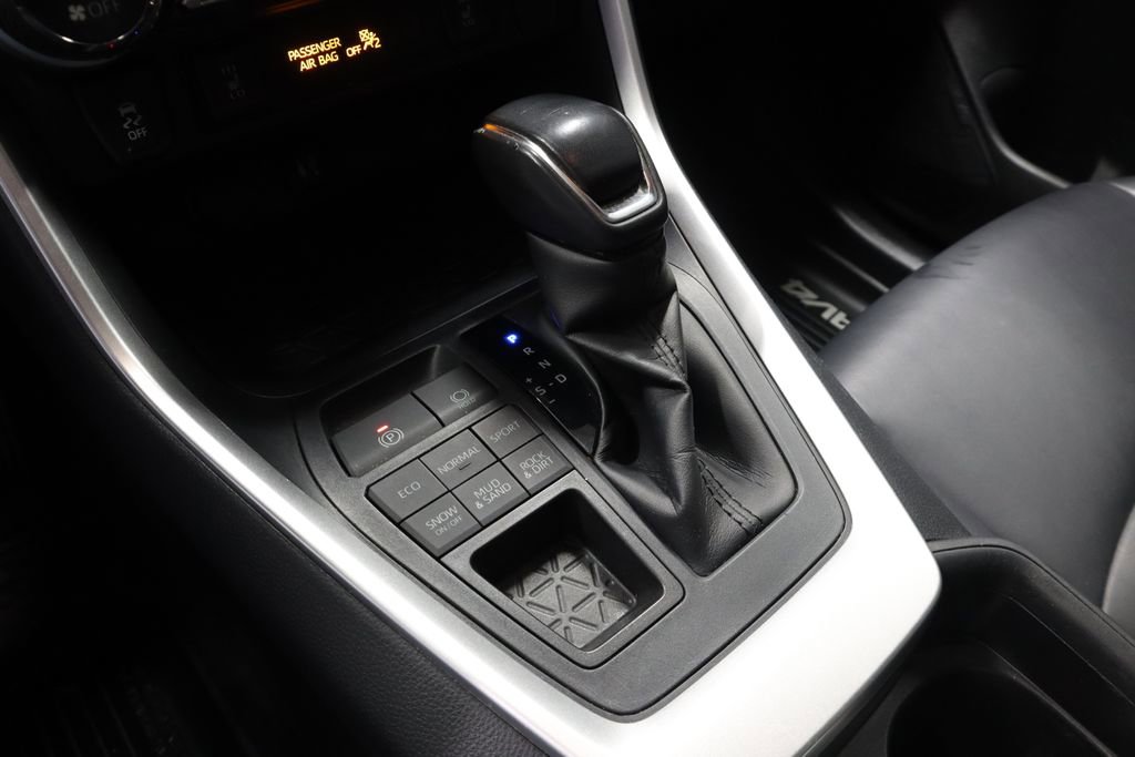 Used 2019 Toyota RAV4 XLE Premium w/ Cold Weather Package image 34