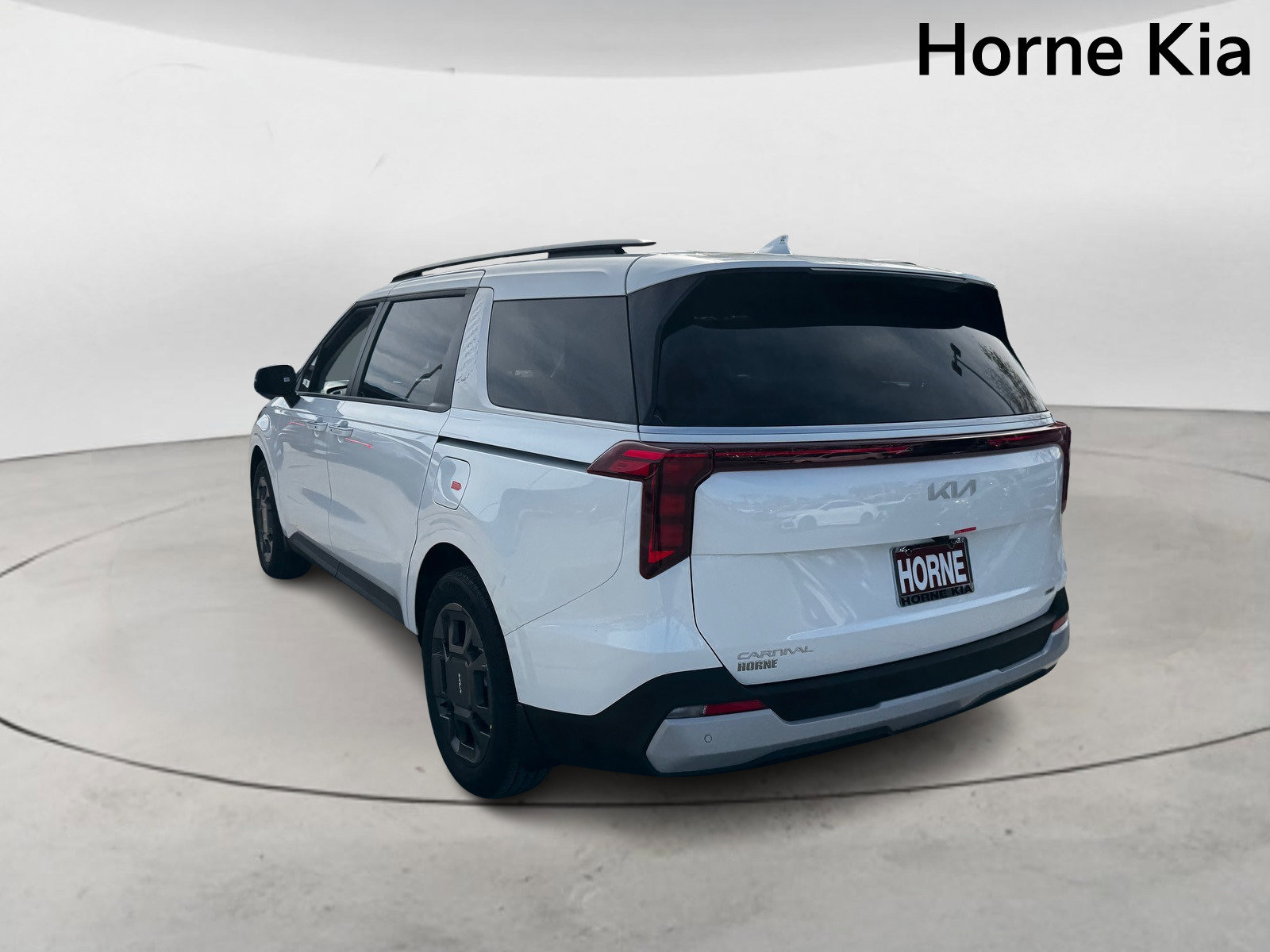 New 2026 Kia Carnival EX image 4