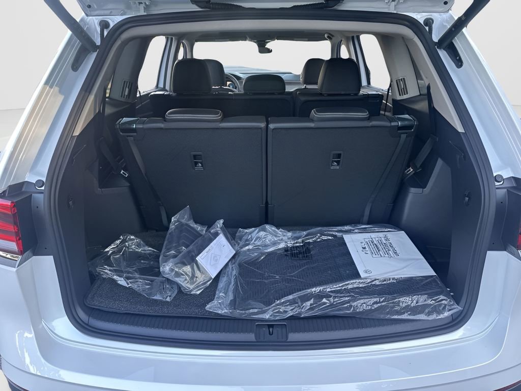 New 2026 Volkswagen Atlas SEL image 25
