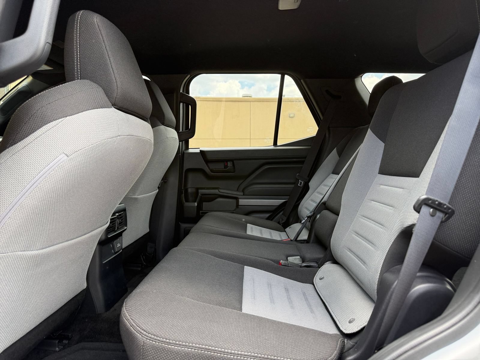 Used 2025 Toyota 4Runner TRD Off-Road AWD/4WD image 25