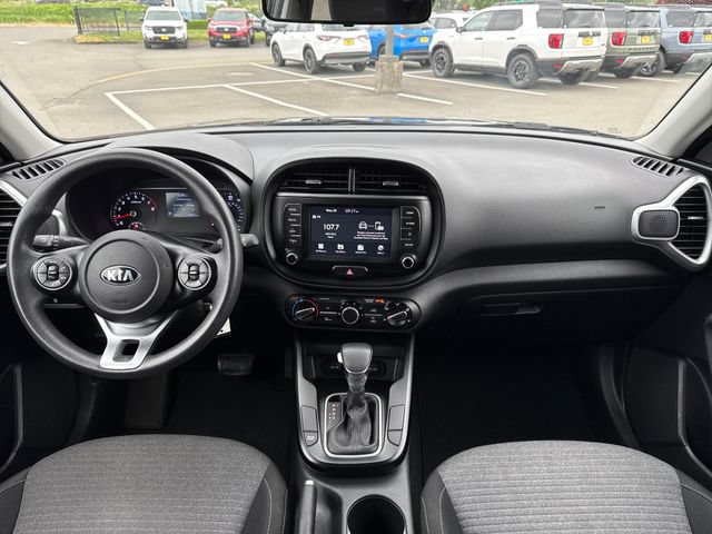 Used 2020 Kia Soul S FWD image 13