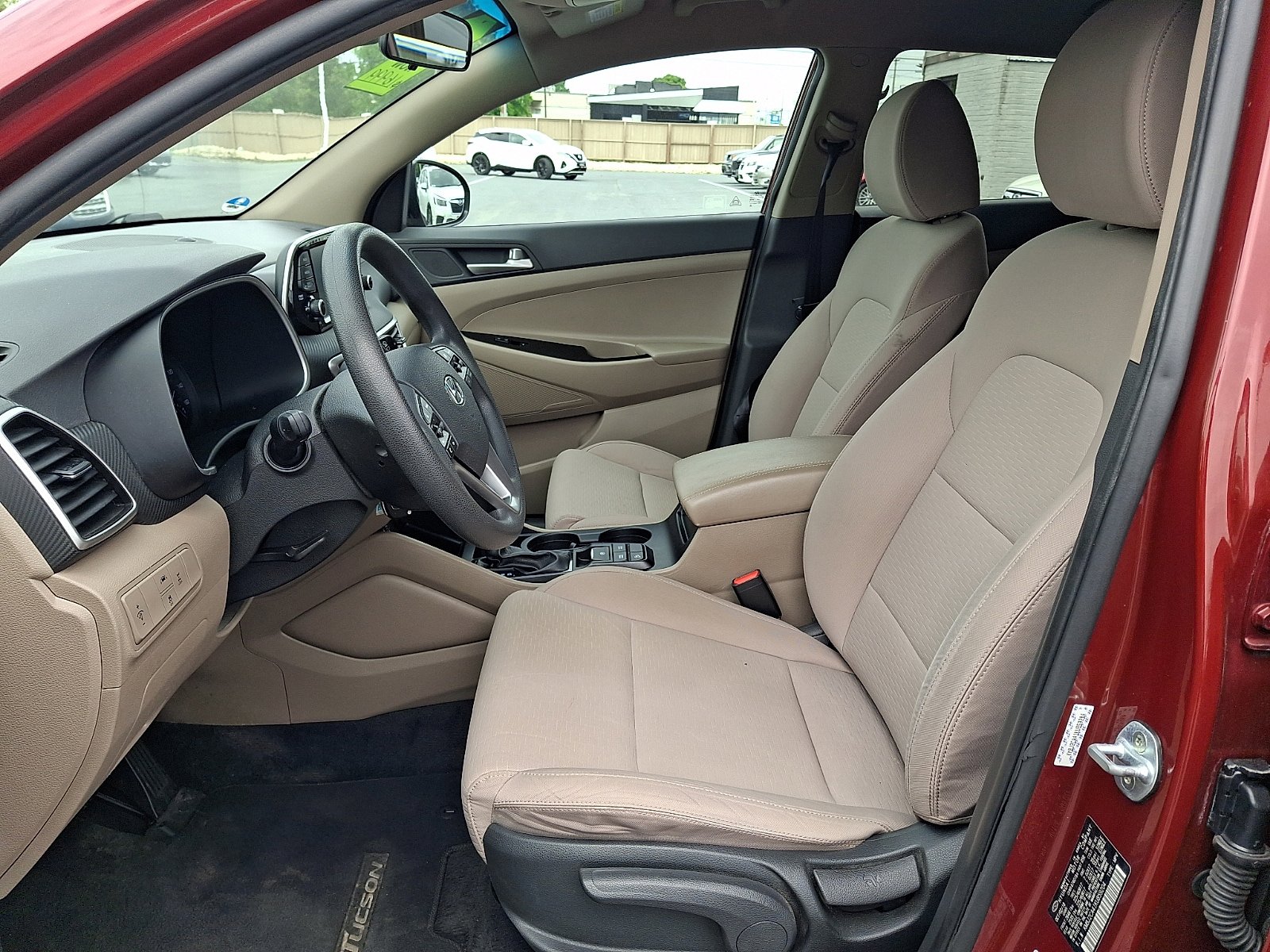 Used 2017 Ford Escape Titanium w/ Equipment Group 301A AWD/4WD image 14