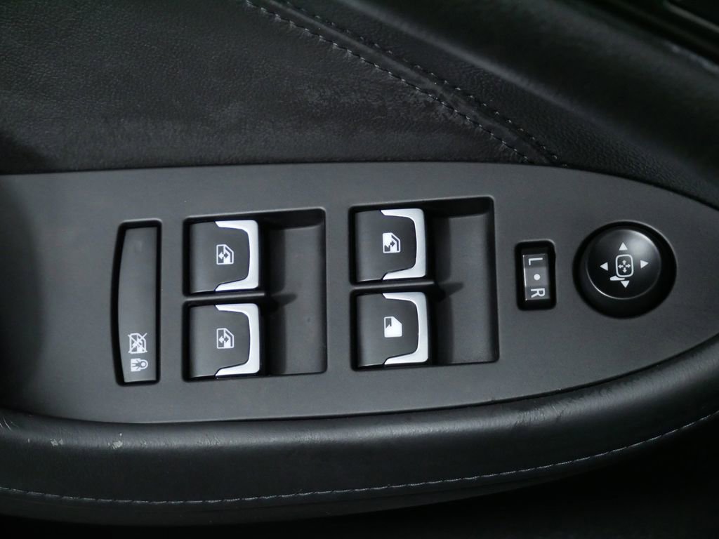 Used 2017 Cadillac CTS Luxury image 17