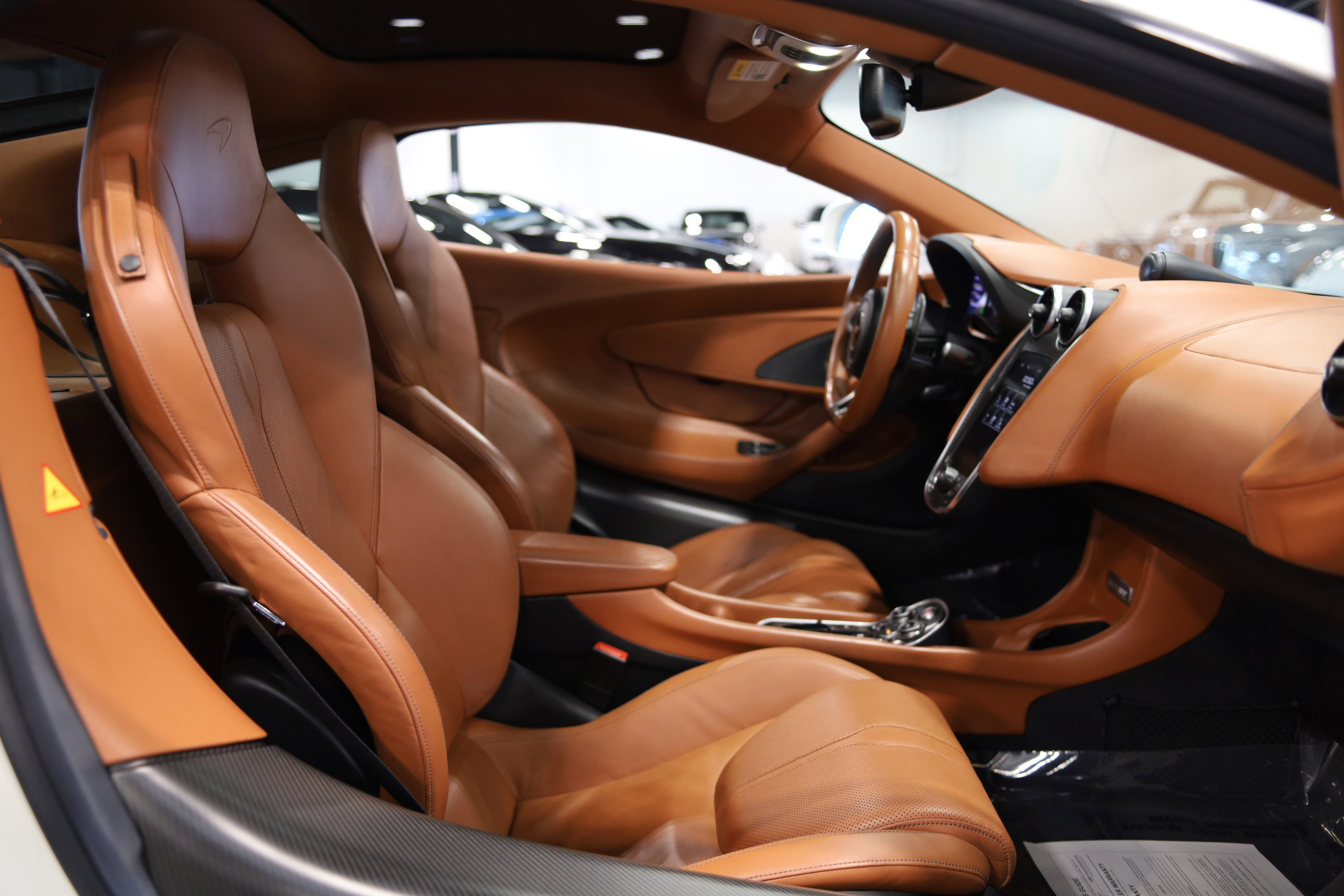 Used 2017 McLaren 570S RWD image 33