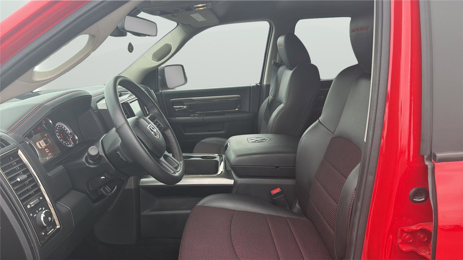 Used 2016 RAM 1500 Sport w/ Torred Sport Package AWD/4WD image 10