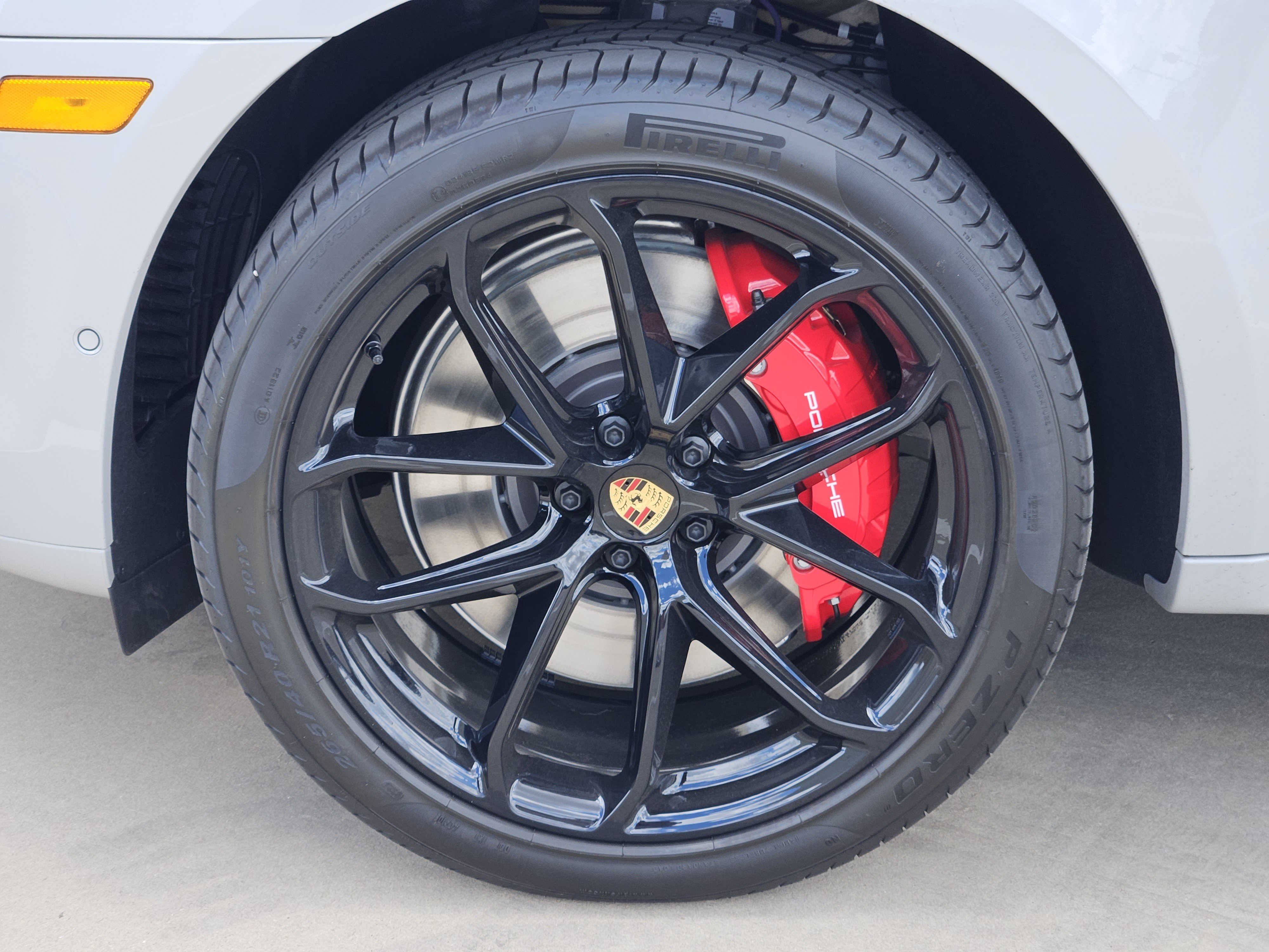 Certified 2026 Porsche Macan GTS AWD/4WD image 14
