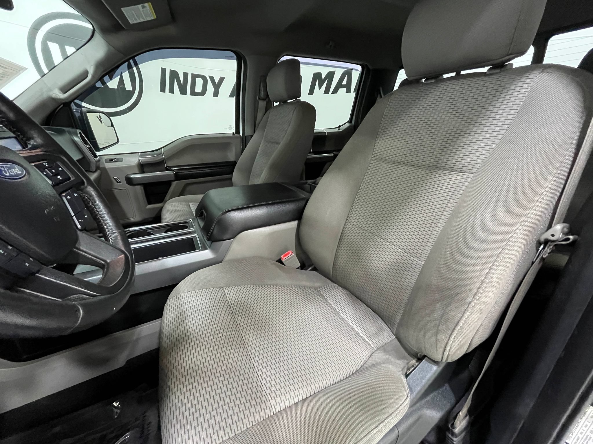 Used 2019 Ford F150 XLT w/ Equipment Group 302A Luxury AWD/4WD image 13
