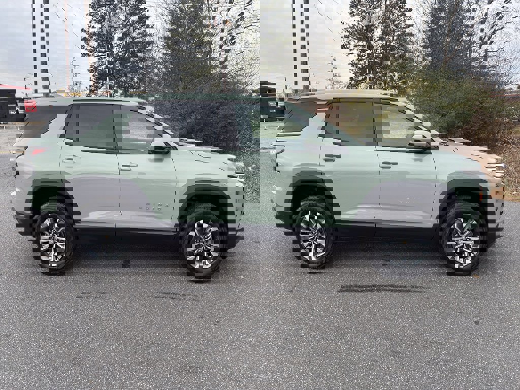 New 2026 Chevrolet Equinox LT w/ Convenience Package II image 6