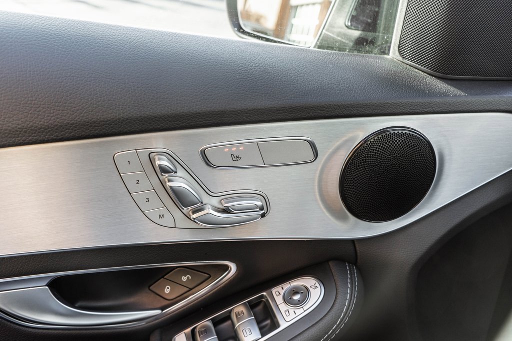 Used 2018 Mercedes-Benz C 300 4MATIC Sedan image 18