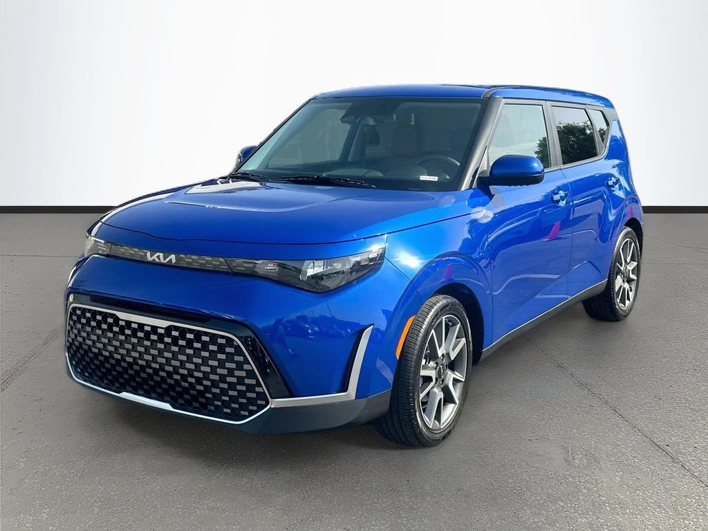 Certified 2024 Kia Soul EX w/ Option Group 015 FWD image 3