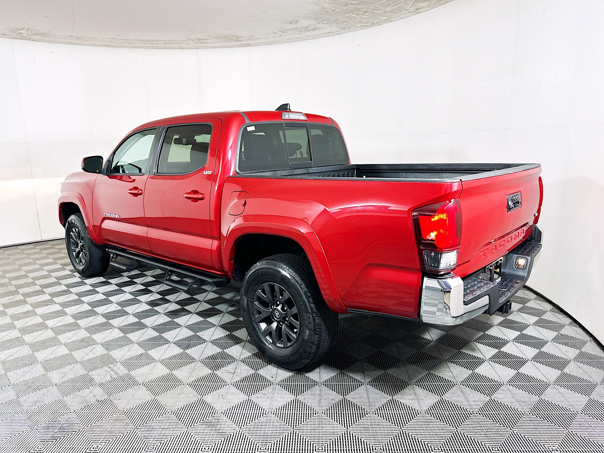 Used 2021 Toyota Tacoma SR5 image 5