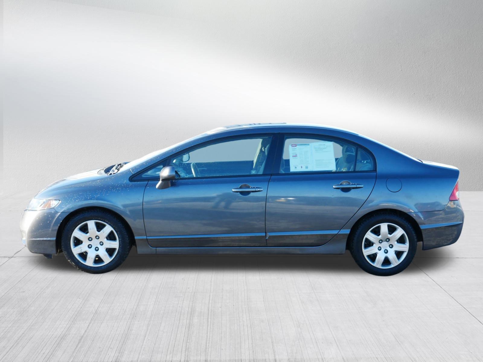 Used 2010 Honda Civic LX image 4