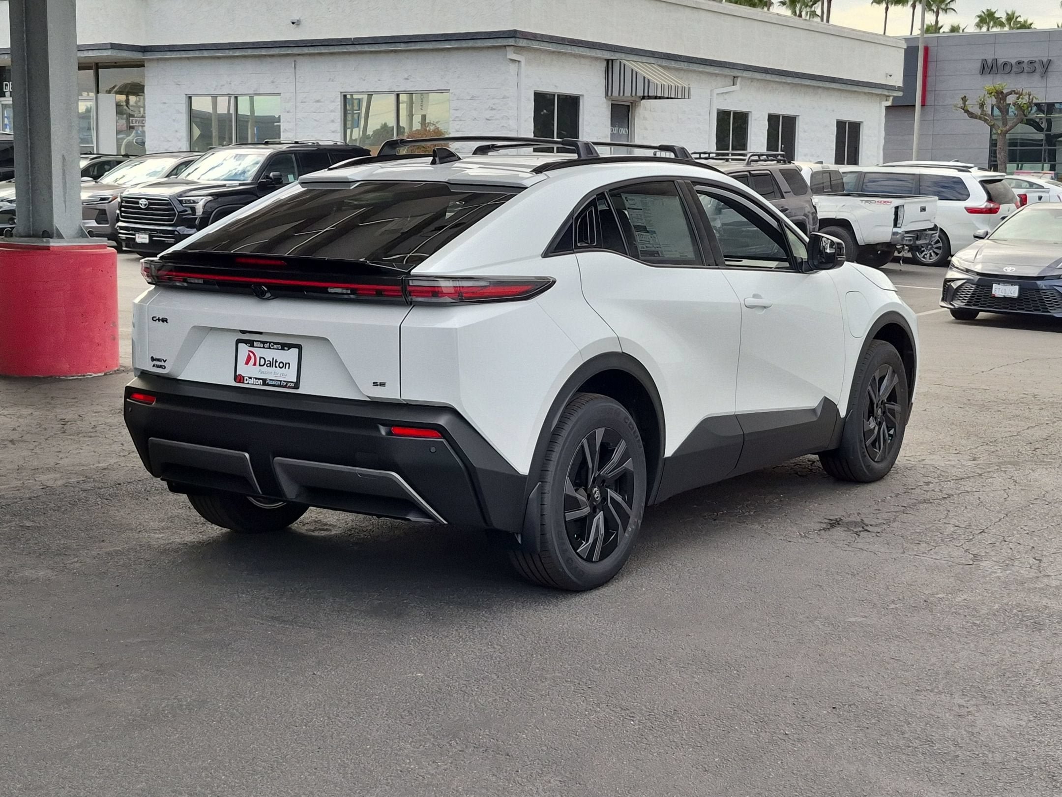 New 2026 Toyota C-HR AWD/4WD image 8