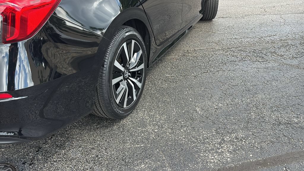 Used 2023 Honda Civic EX image 8