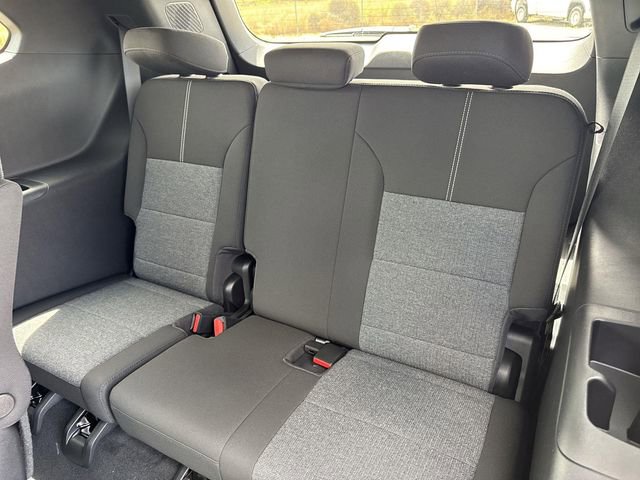 New 2026 GMC Acadia Elevation image 26