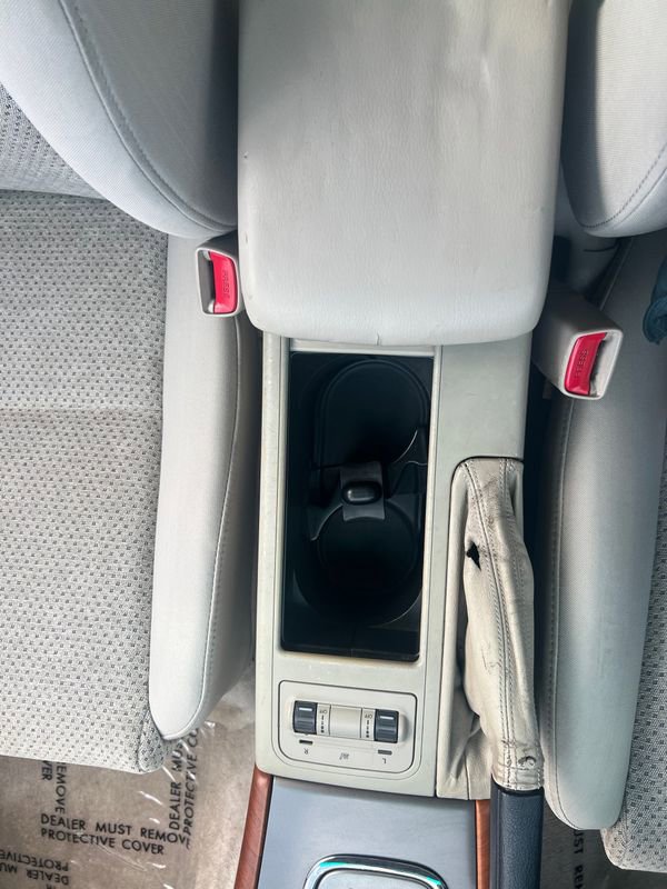 Used 2005 Subaru Outback 2.5i image 16