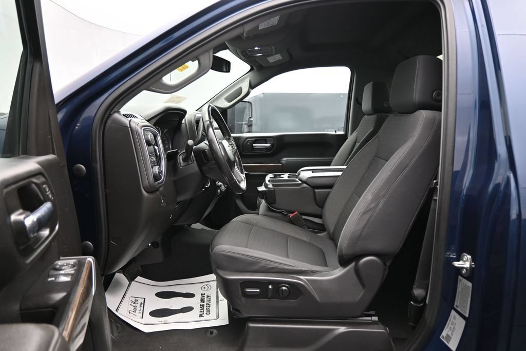 Used 2022 Chevrolet Silverado 3500 LT w/ Convenience Package RWD image 9