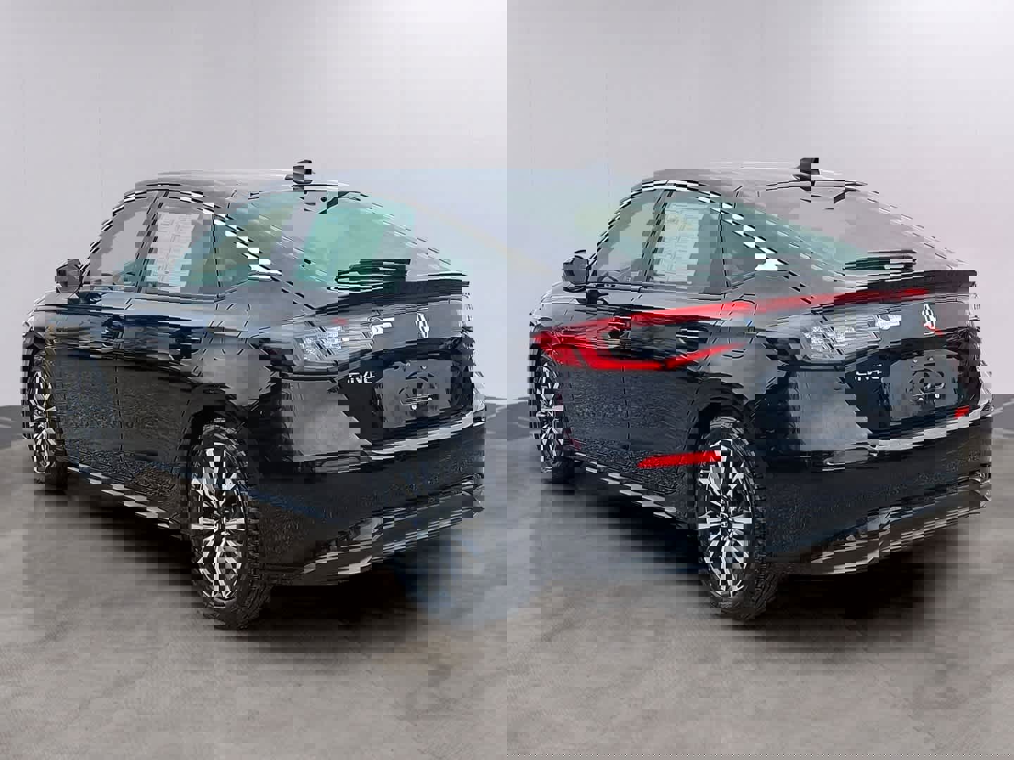 Certified 2023 Honda Civic EX-L image 6