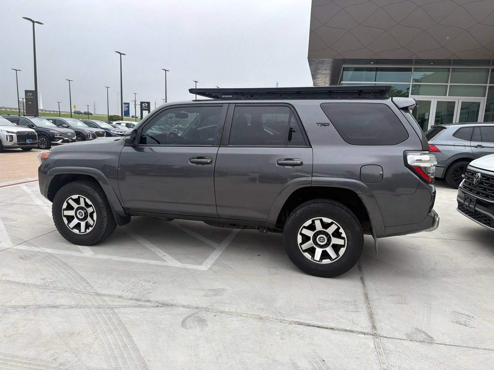 Used 2017 Toyota 4Runner TRD Off-Road Premium AWD/4WD image 7