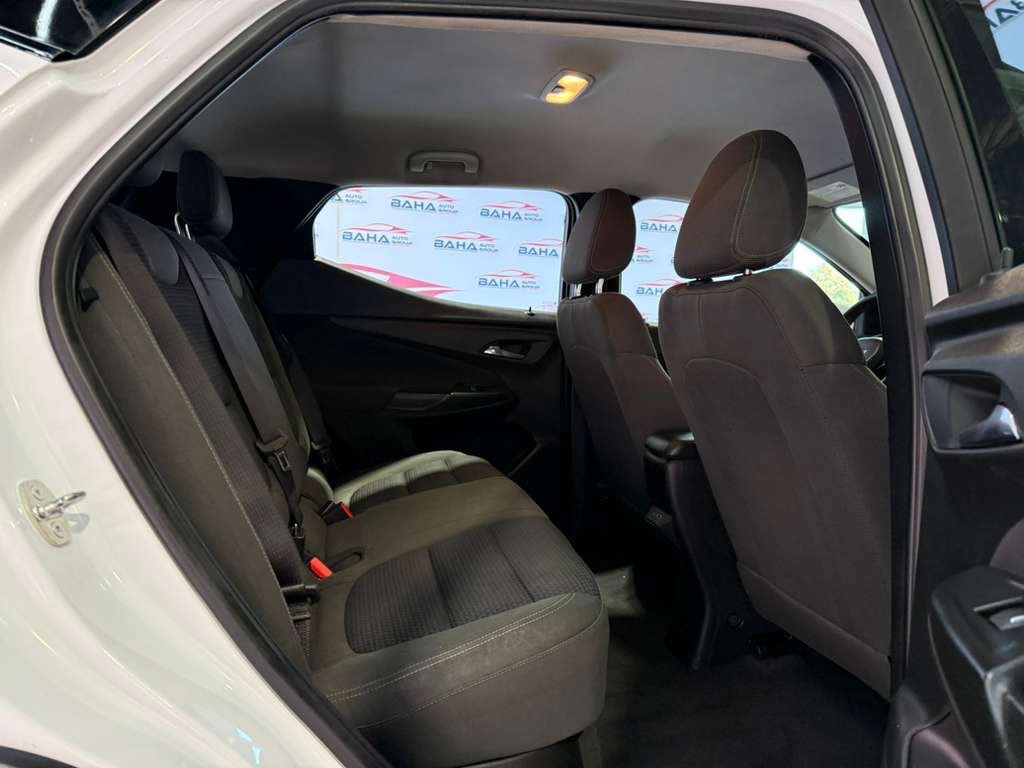 Used 2023 Chevrolet Bolt EUV LT FWD image 49