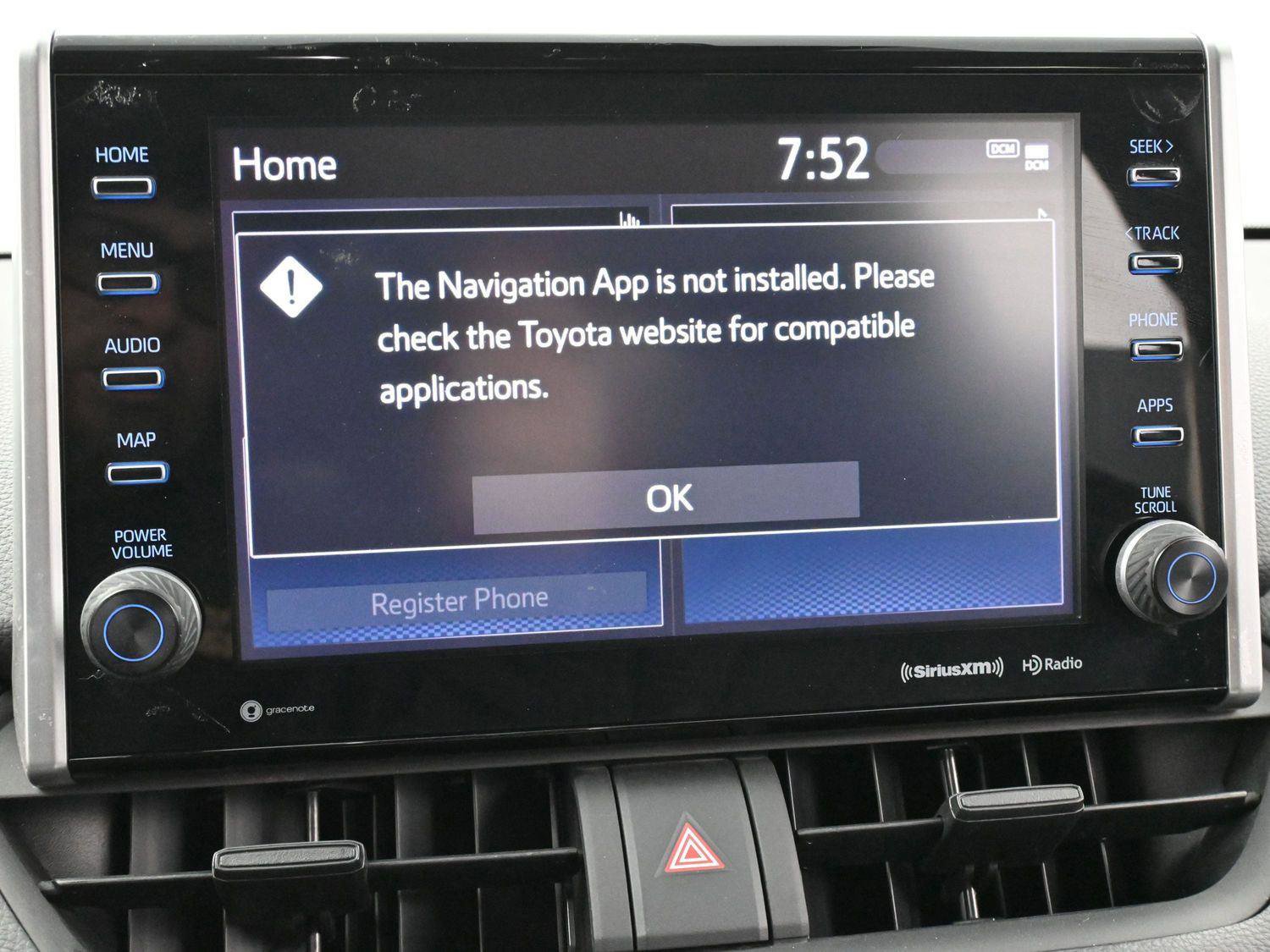 Used 2022 Toyota RAV4 XLE w/ Convenience Package image 23