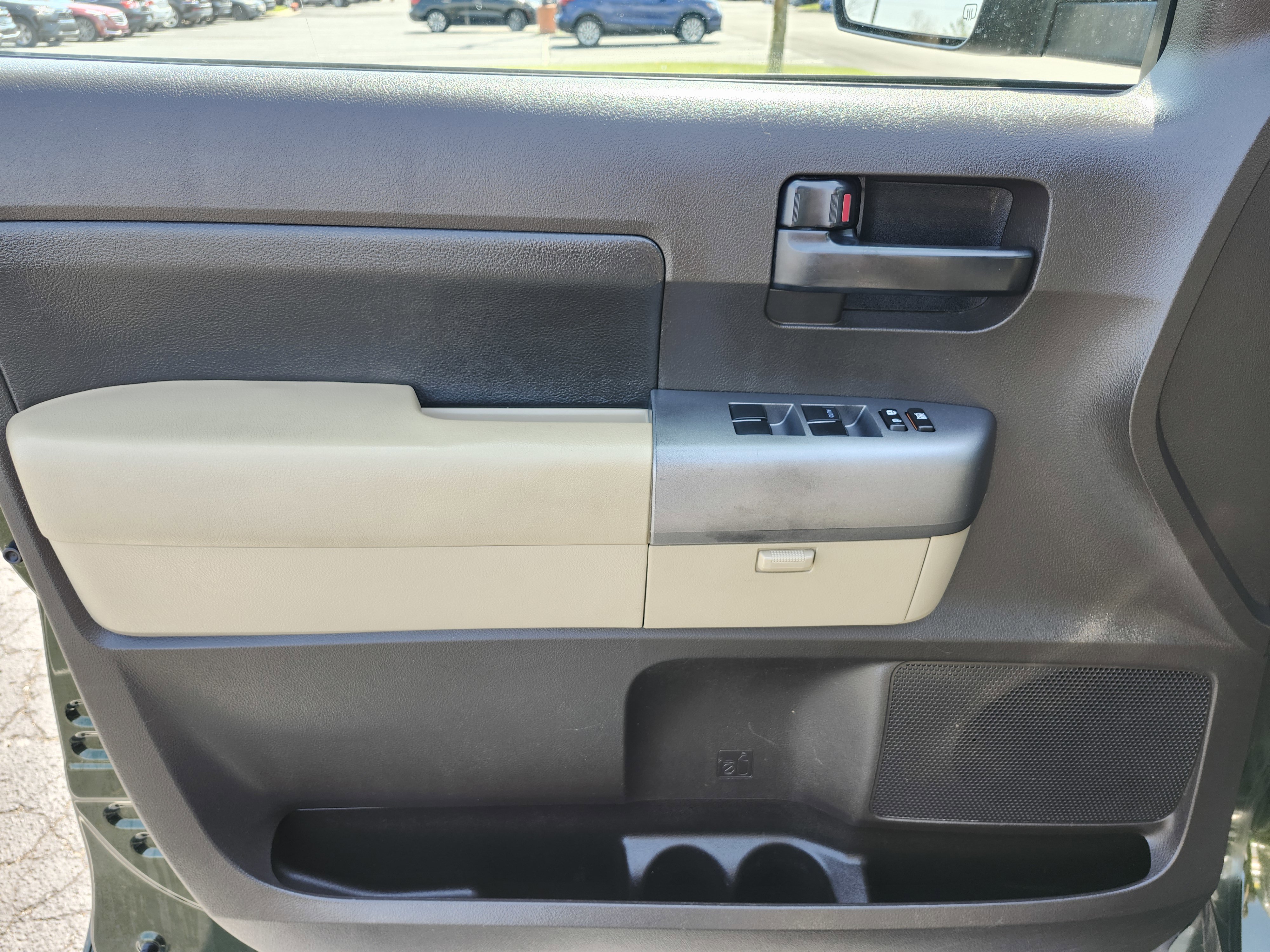 Used 2010 Toyota Tundra 4x4 Double Cab image 21