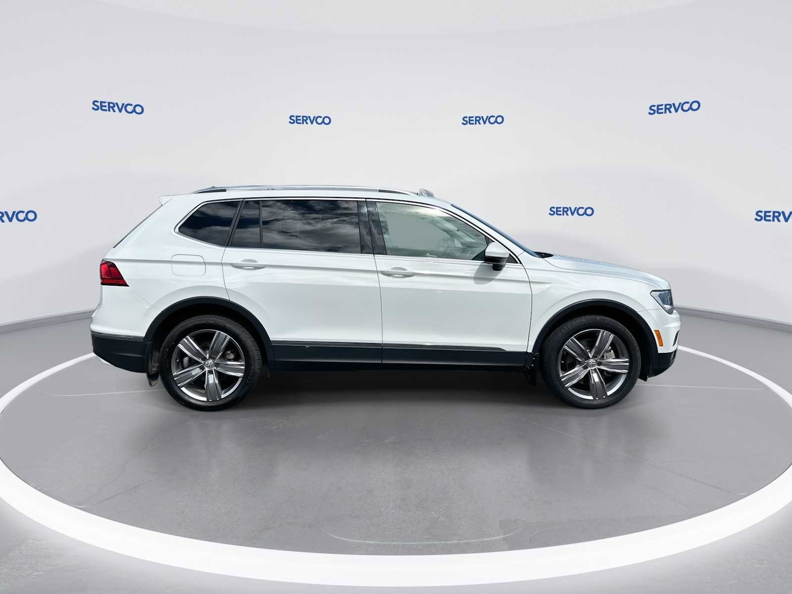 Used 2021 Volkswagen Tiguan SEL FWD image 9