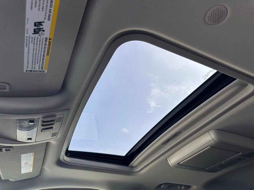 Used 2013 Chevrolet Tahoe LTZ image 25